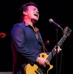 James Hunter leans back and lets it rip, The James Hunter Six - Sings Like Hell 5/24/16 Lobero Theatre